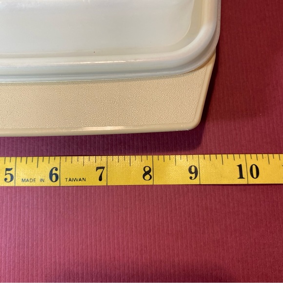 Tupperware deviled egg or cold cut container Vintage - Picture 5 of 7